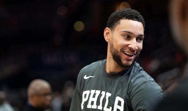 西蒙斯肥皂剧仍在继续 新赛季留队可能性增大？